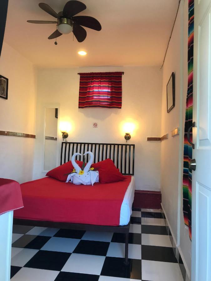 Hotel Colorado Плая-дель-Кармен Экстерьер фото