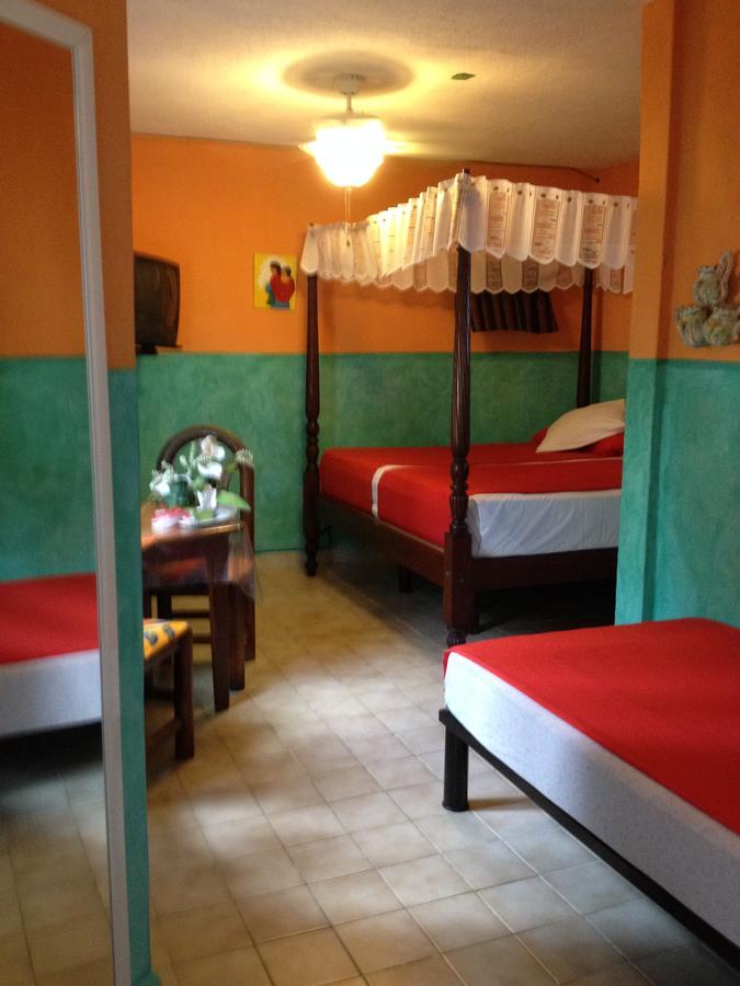 Hotel Colorado Плая-дель-Кармен Экстерьер фото