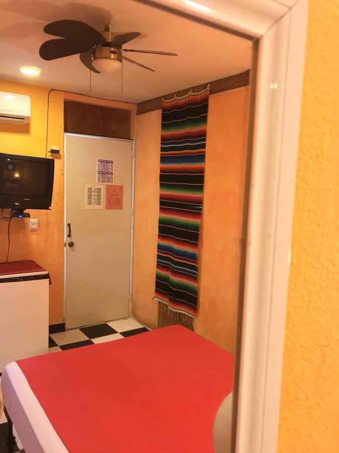 Hotel Colorado Плая-дель-Кармен Экстерьер фото